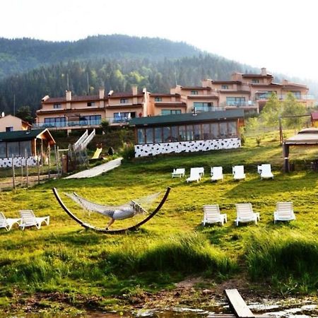 Отель Vip Complex Сырница Экстерьер фото