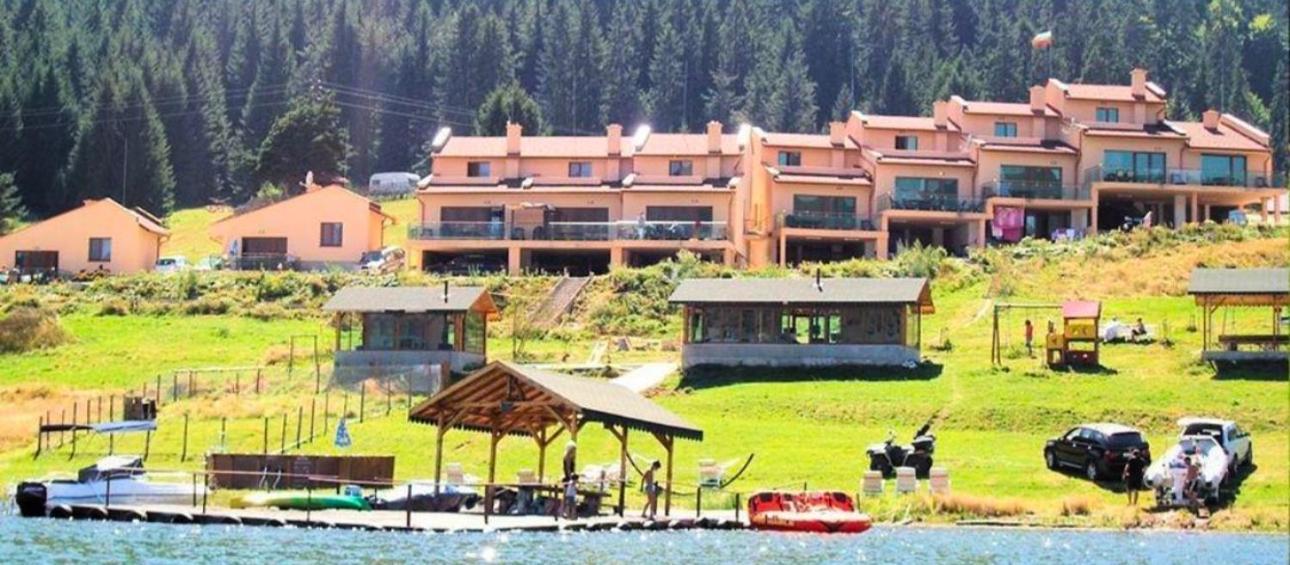Отель Vip Complex Сырница Экстерьер фото